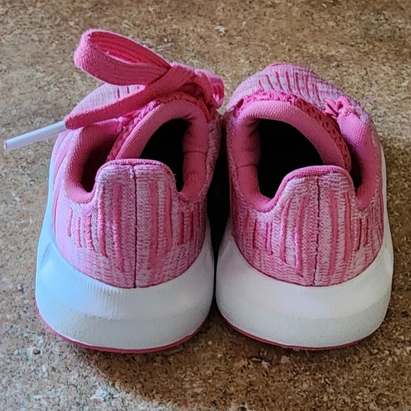 Toddler sneakers & shoes - Picture 15 of 16